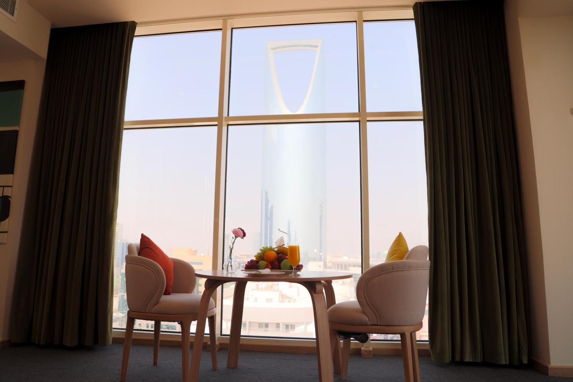 Novotel Suites Riyadh Centre Екстер'єр фото