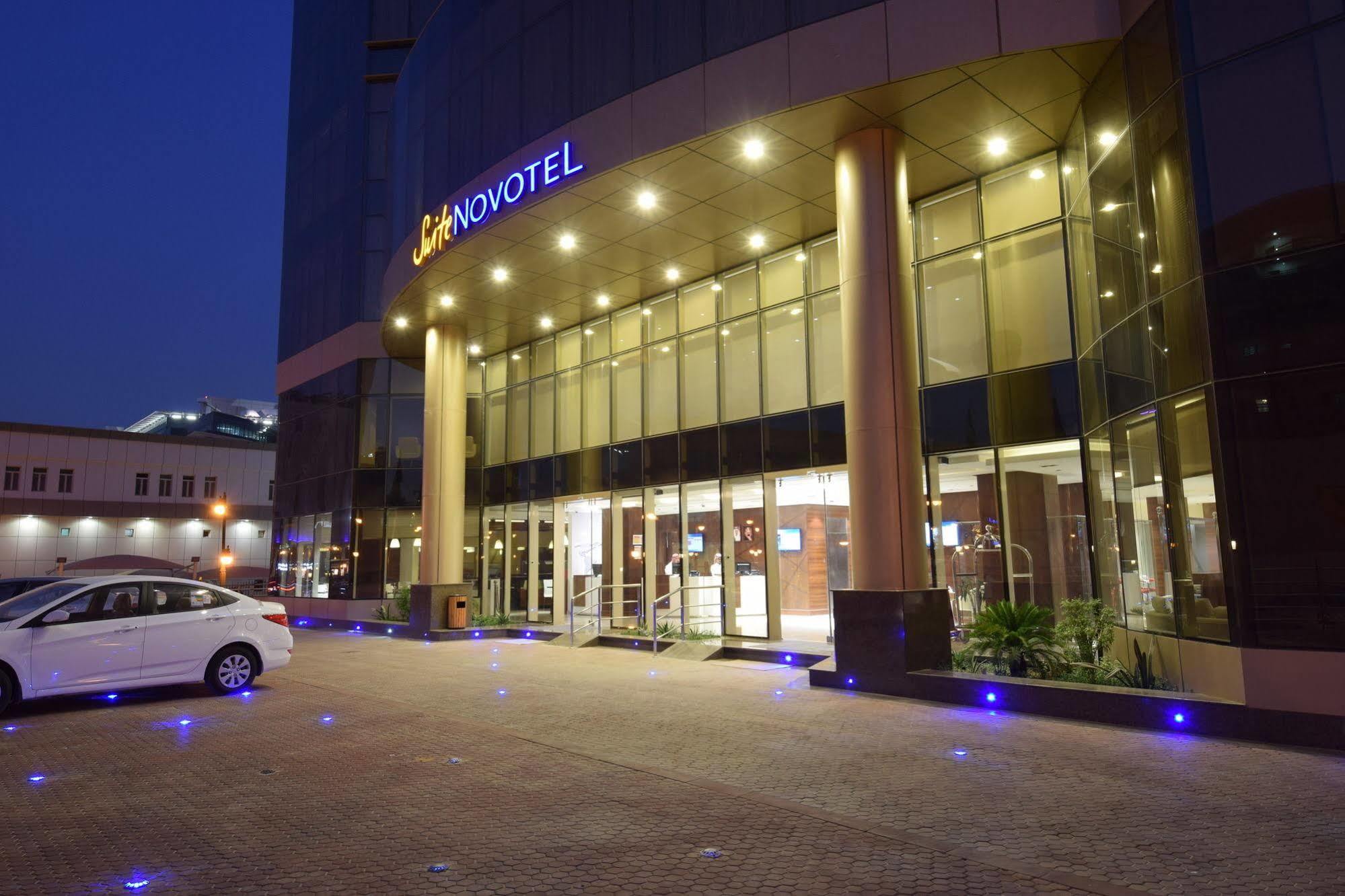 Novotel Suites Riyadh Centre Екстер'єр фото