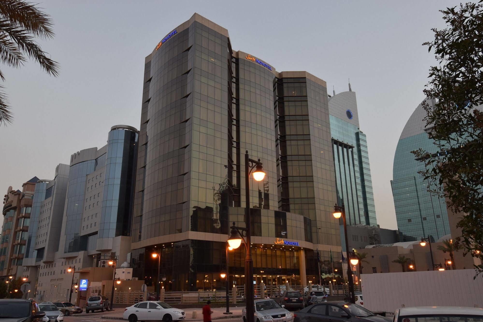 Novotel Suites Riyadh Centre Екстер'єр фото