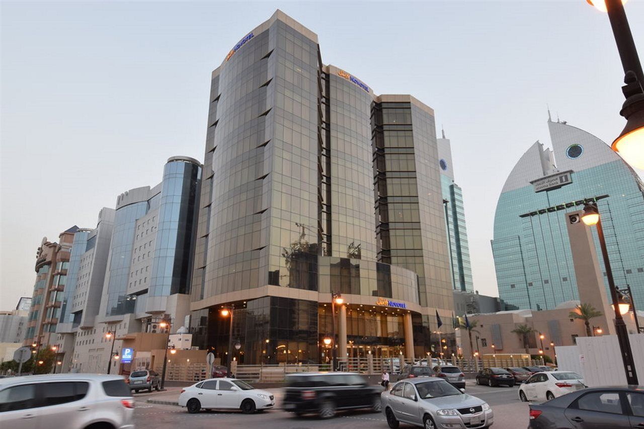 Novotel Suites Riyadh Centre Екстер'єр фото